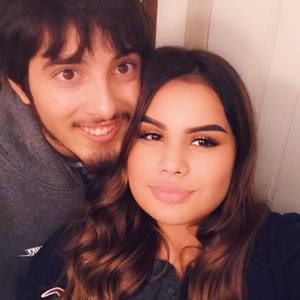 Meet your Posher, Carolina